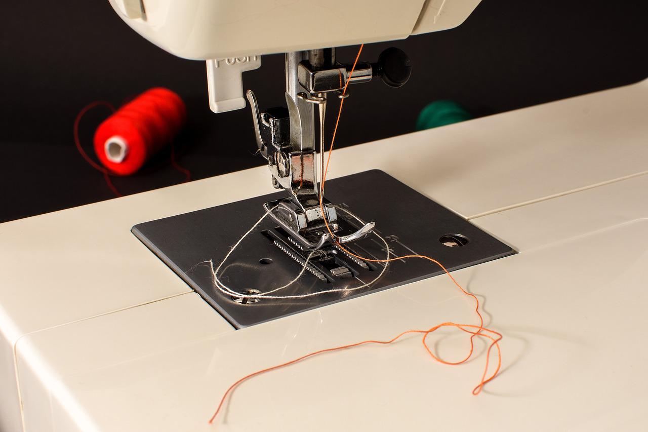 5 Best Sewing Machines For Dressmaking in 2024