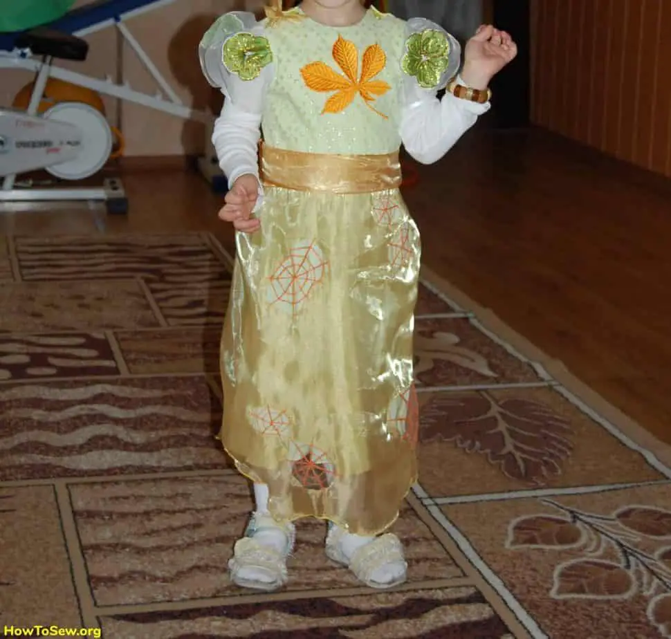 Kids costume of "Autumn"